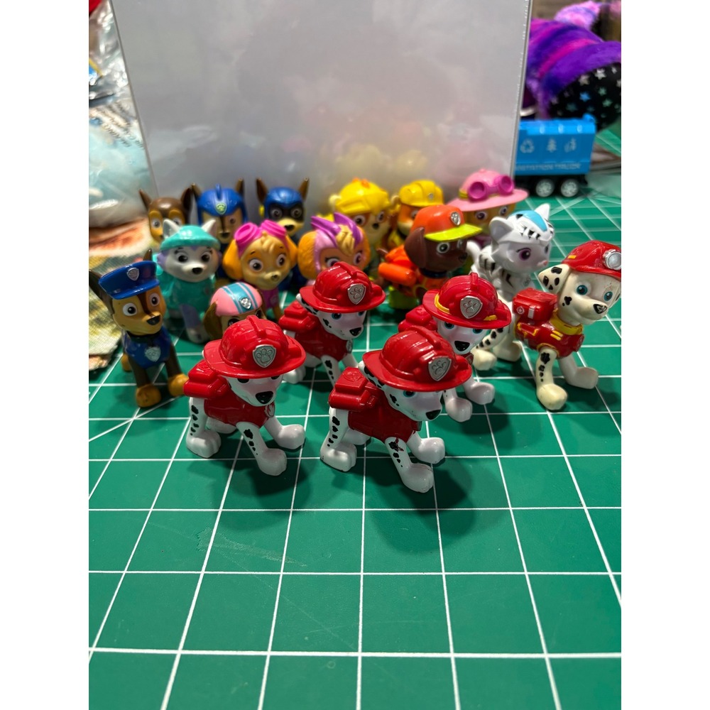 Paw Patrol Mini Figure Lot Marshall Chase Skye Rubble Everest Toy Set 16pc